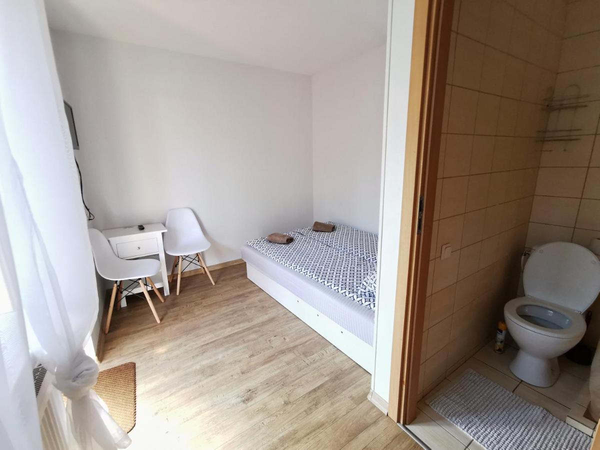 Hotel Poilsis Dzuku 10 A Palanga Exterior foto