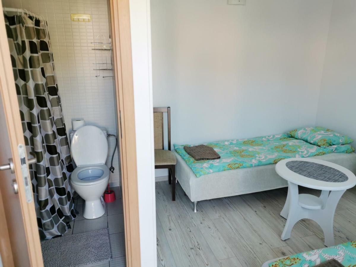 Hotel Poilsis Dzuku 10 A Palanga Exterior foto