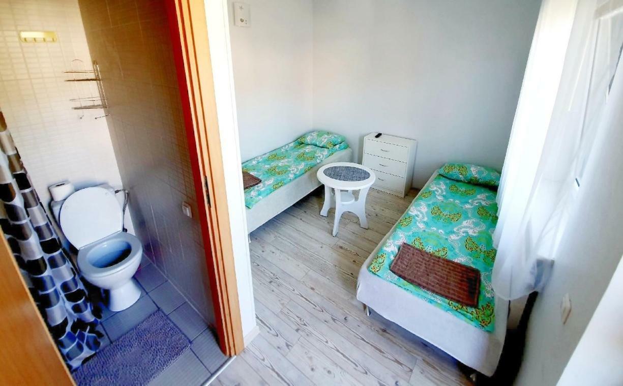 Hotel Poilsis Dzuku 10 A Palanga Exterior foto